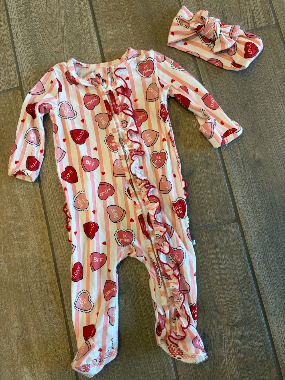 Caden Lane 0-3 Months Valentine's Day Footie & Headband Set